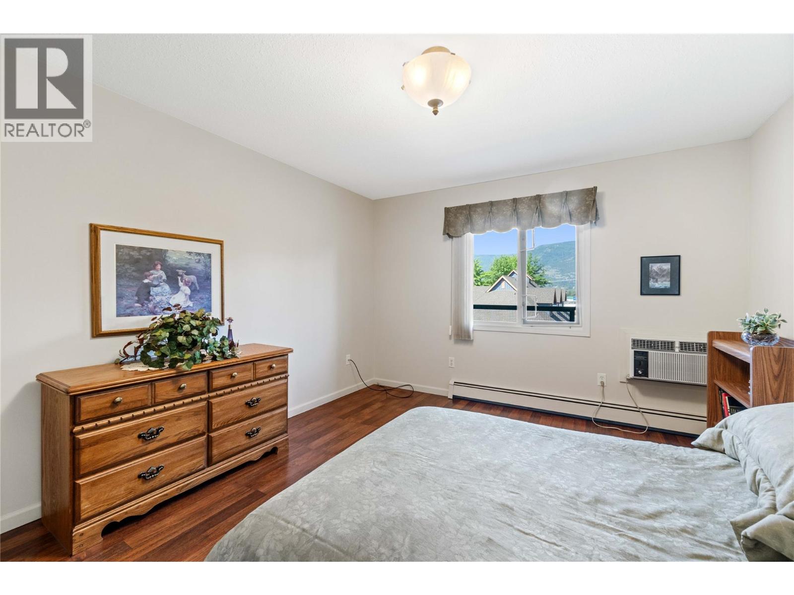 851 5 Avenue SW Unit# 303, Salmon Arm