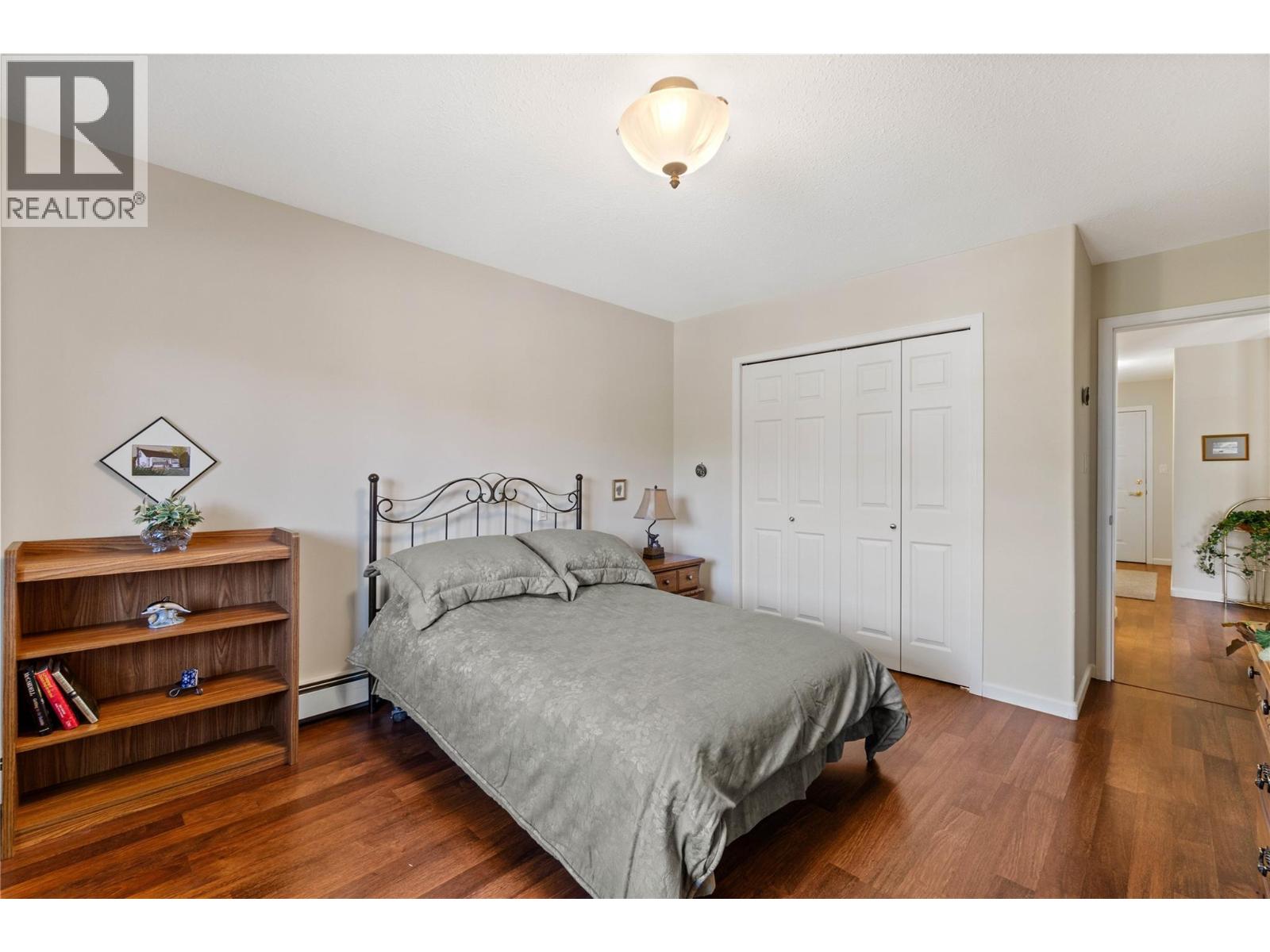 #303 851 5 Avenue SW - 31