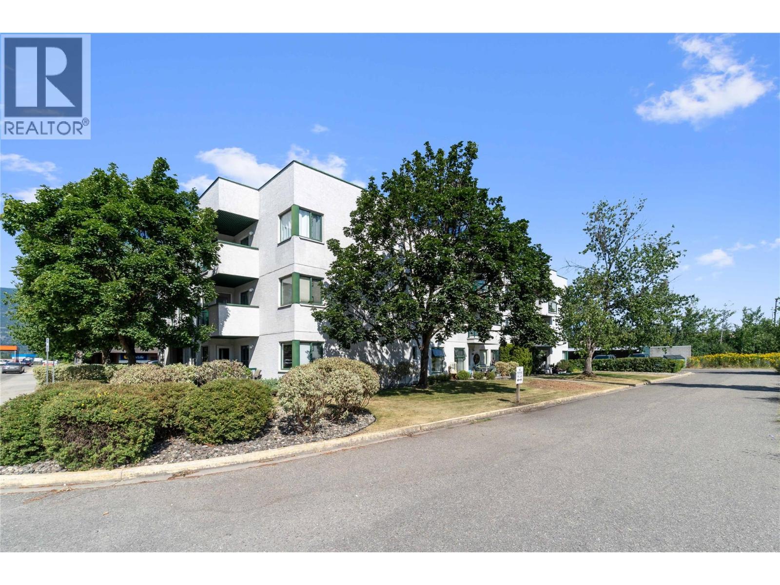 851 5 Avenue SW Unit# 303, Salmon Arm