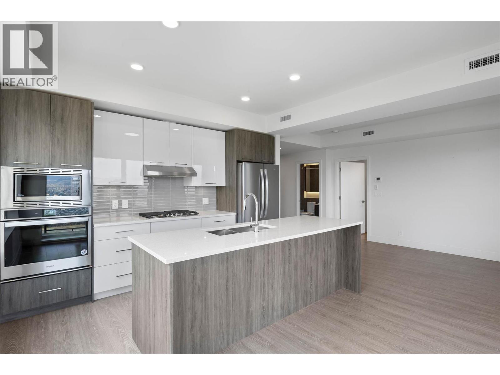 885 University Drive Unit# 201, Kamloops