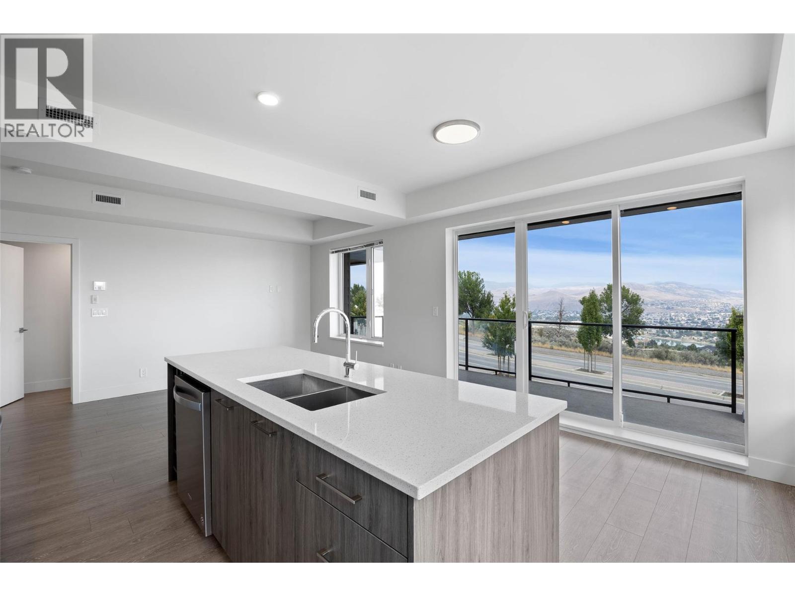 885 University Drive Unit# 201, Kamloops