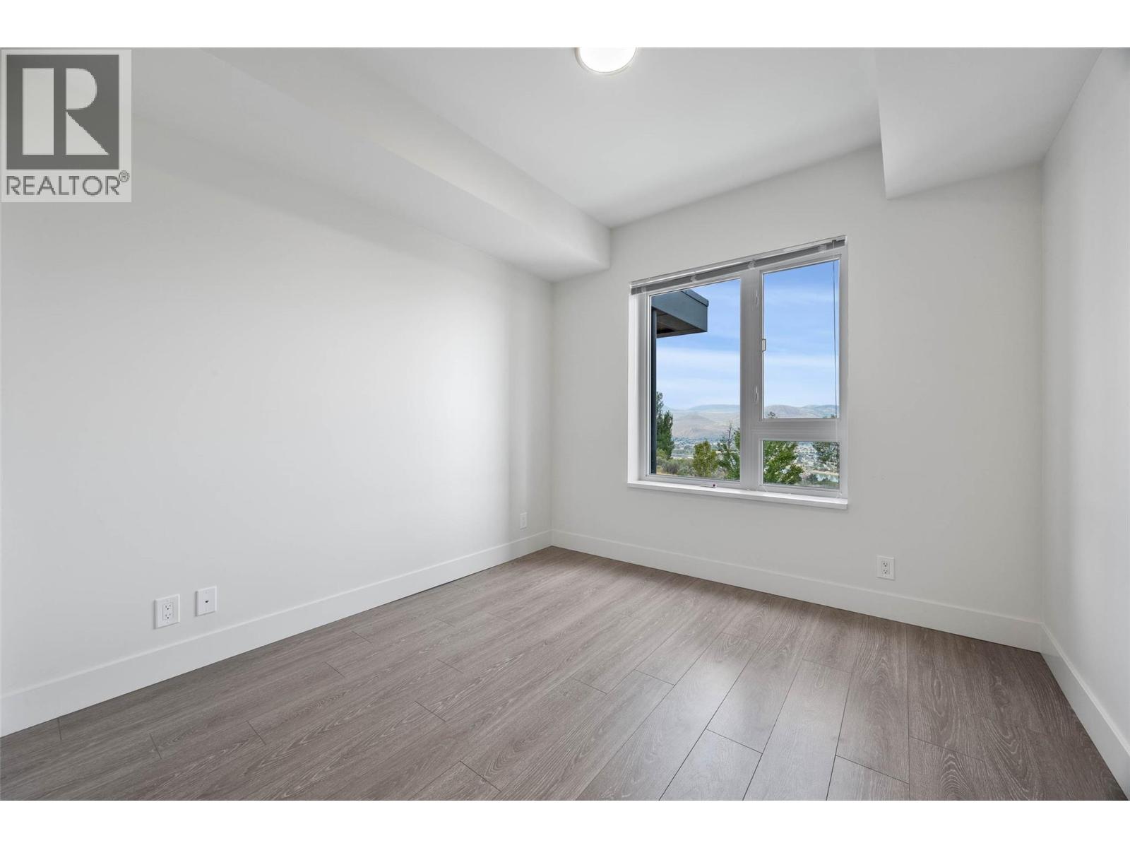 885 University Drive Unit# 201, Kamloops