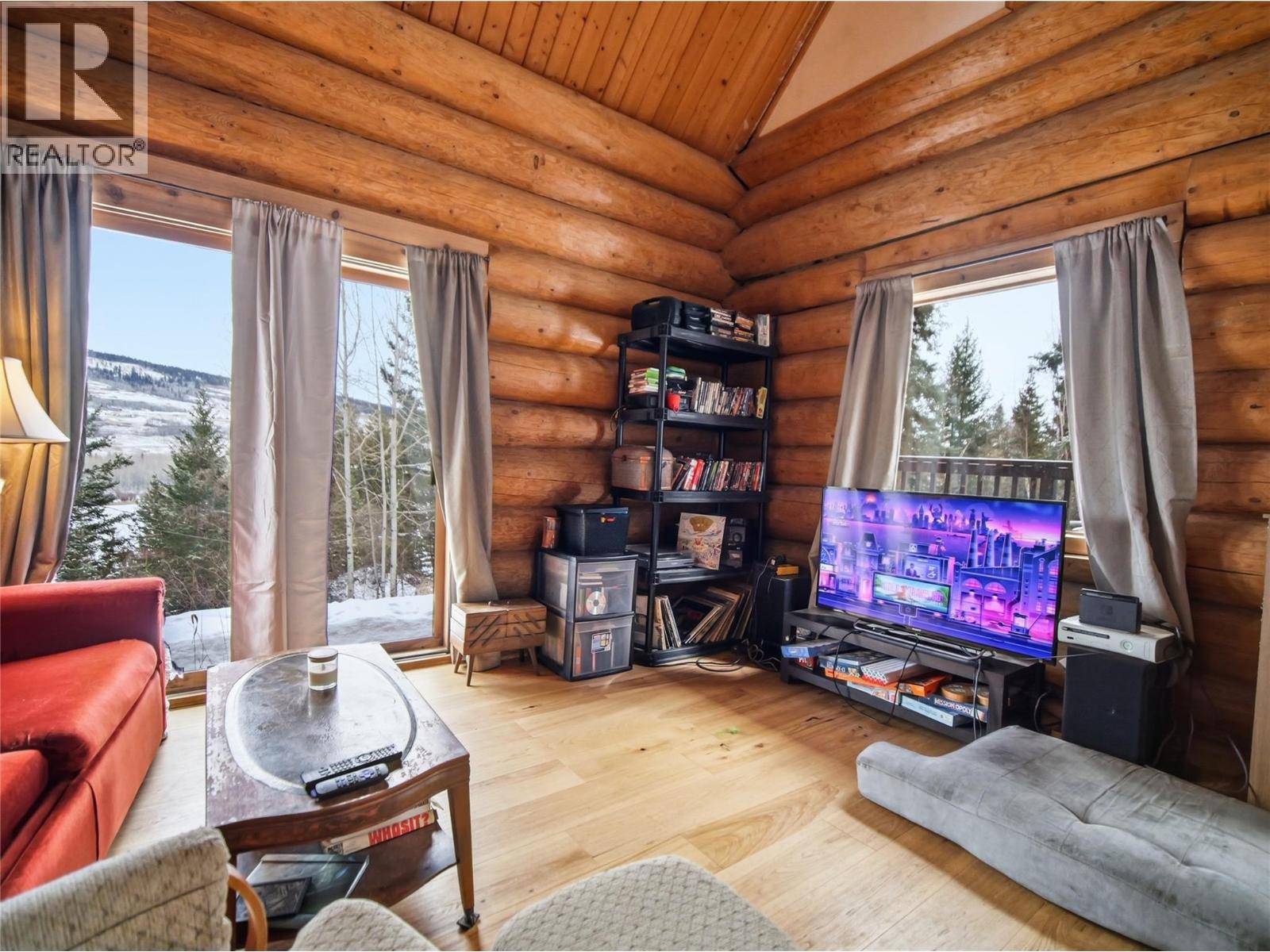 3272 POWELL Road, Kamloops