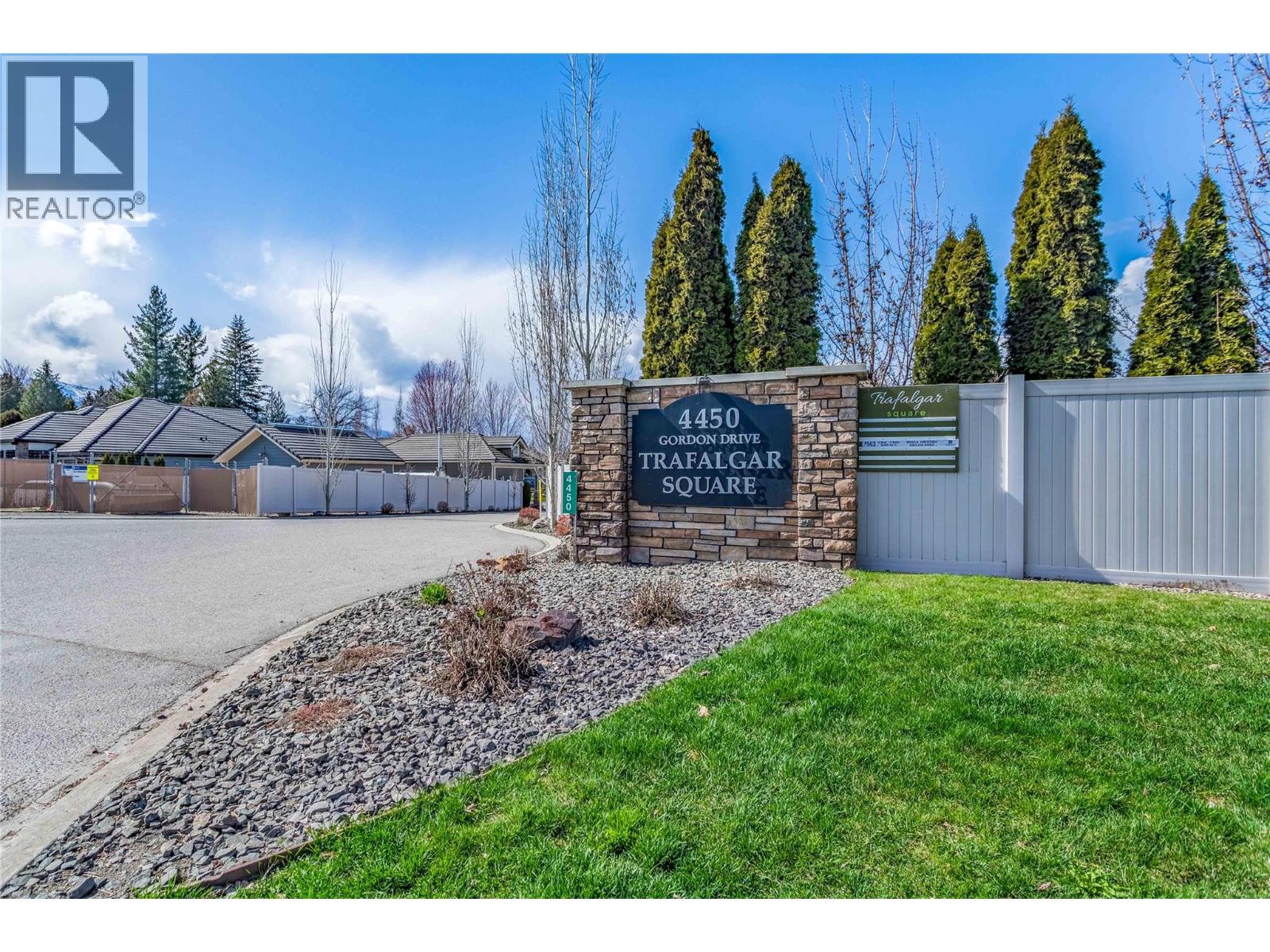 4450 GORDON Drive Unit# 105, Kelowna