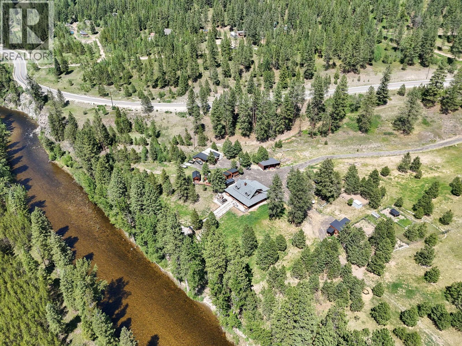 6241 33 Highway - 87