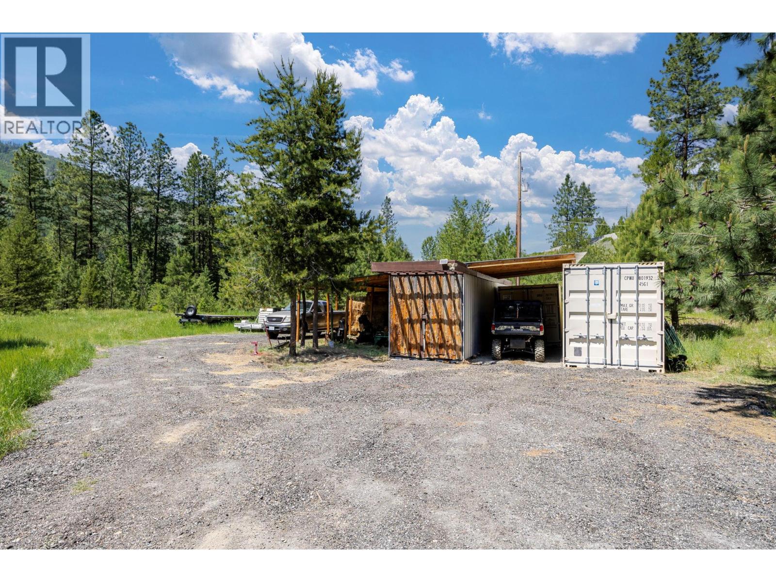 6241 33 Highway - 72