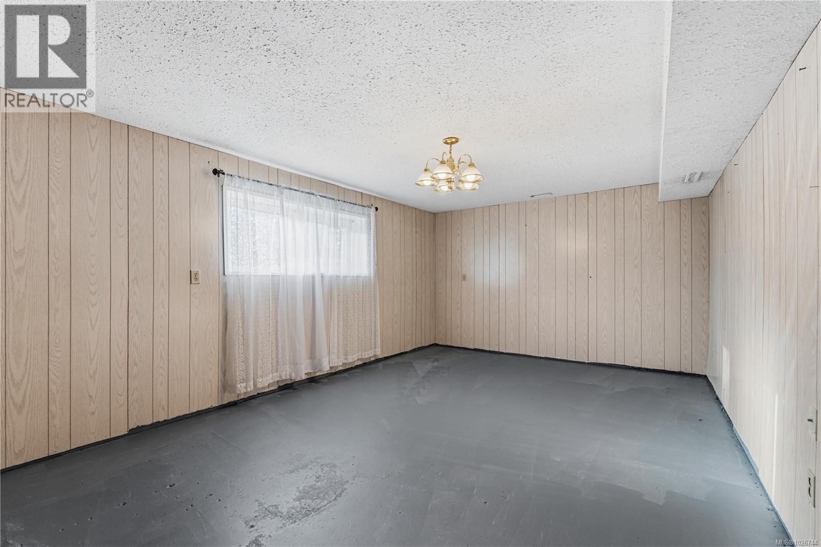 5640 Arnhem Terr, Nanaimo