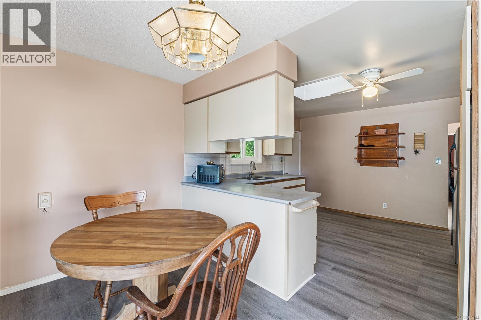 5640 Arnhem Terr, Nanaimo