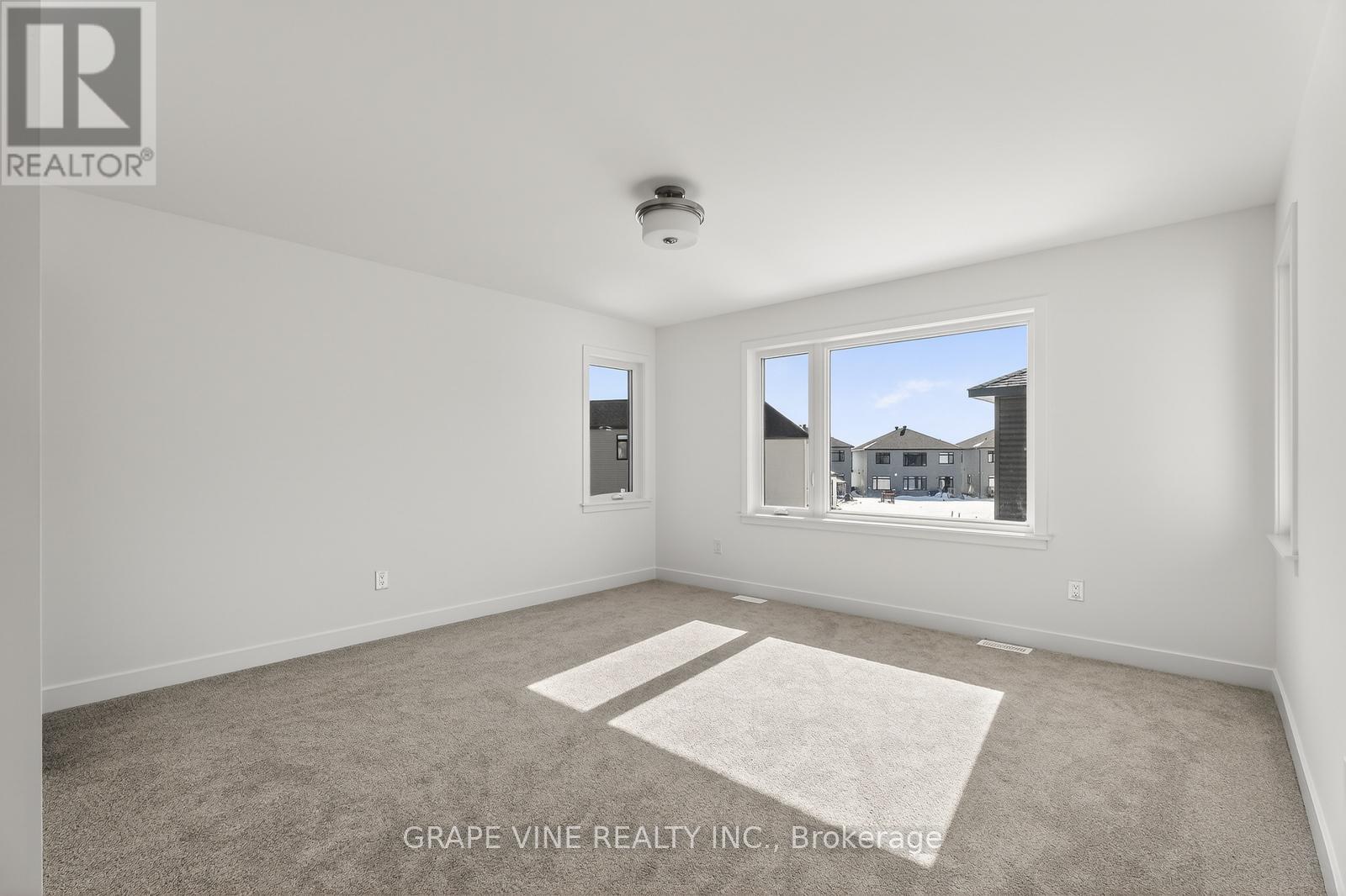 543 TAHOE HEIGHTS, Ottawa, Ontario