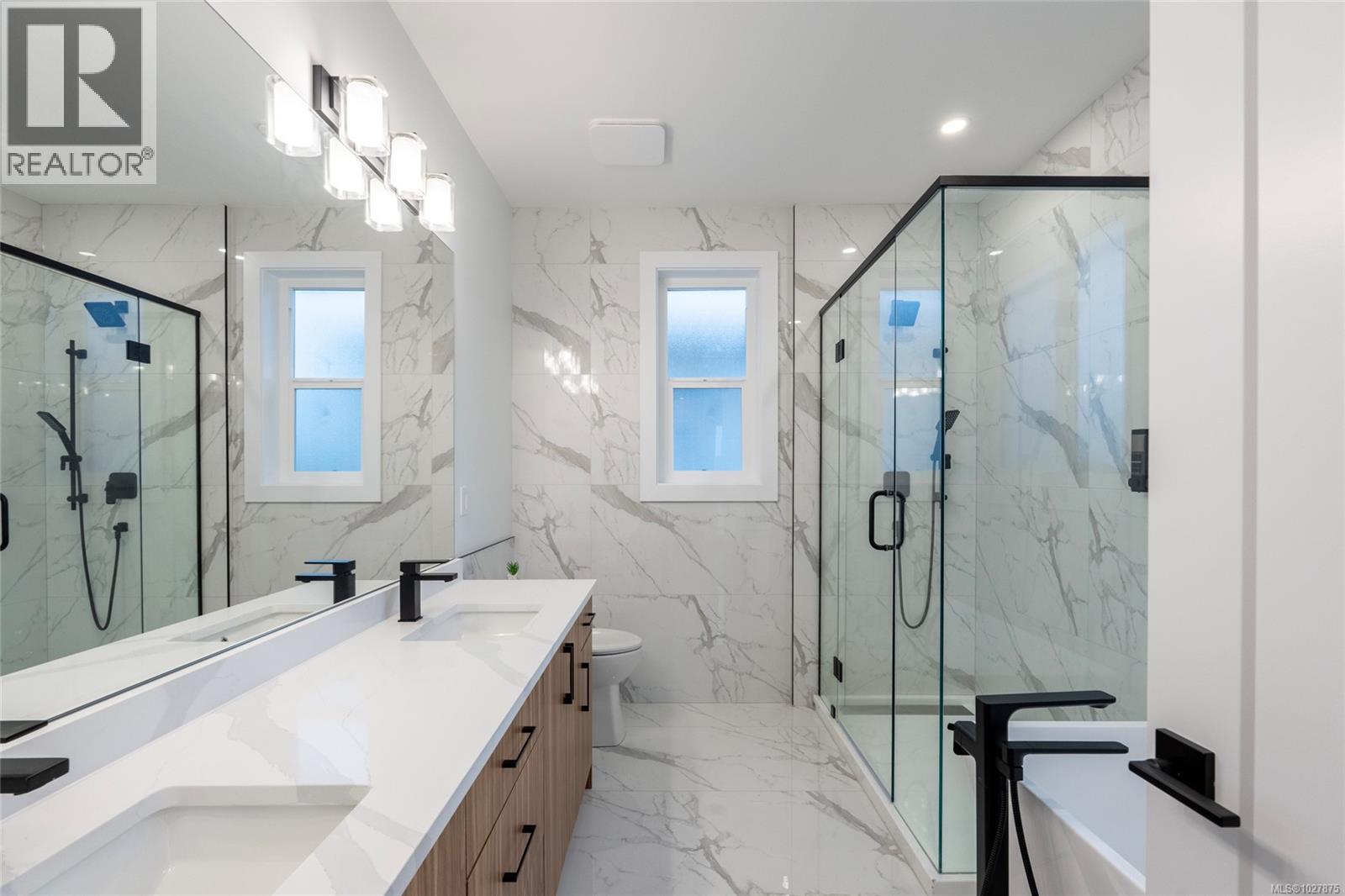 2346 SWALLOW PL - 18