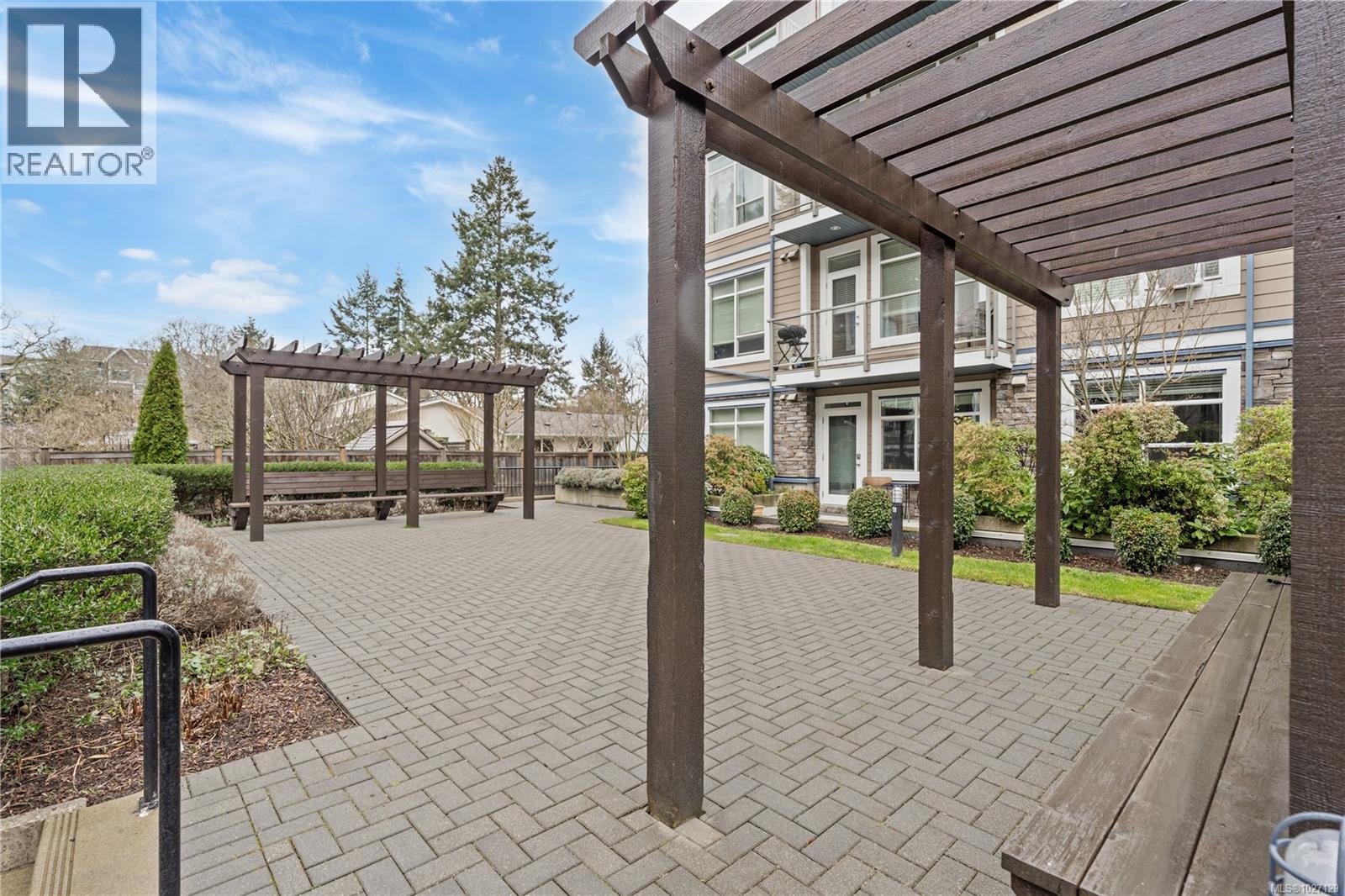 #106 611 GOLDSTREAM AVE - 20