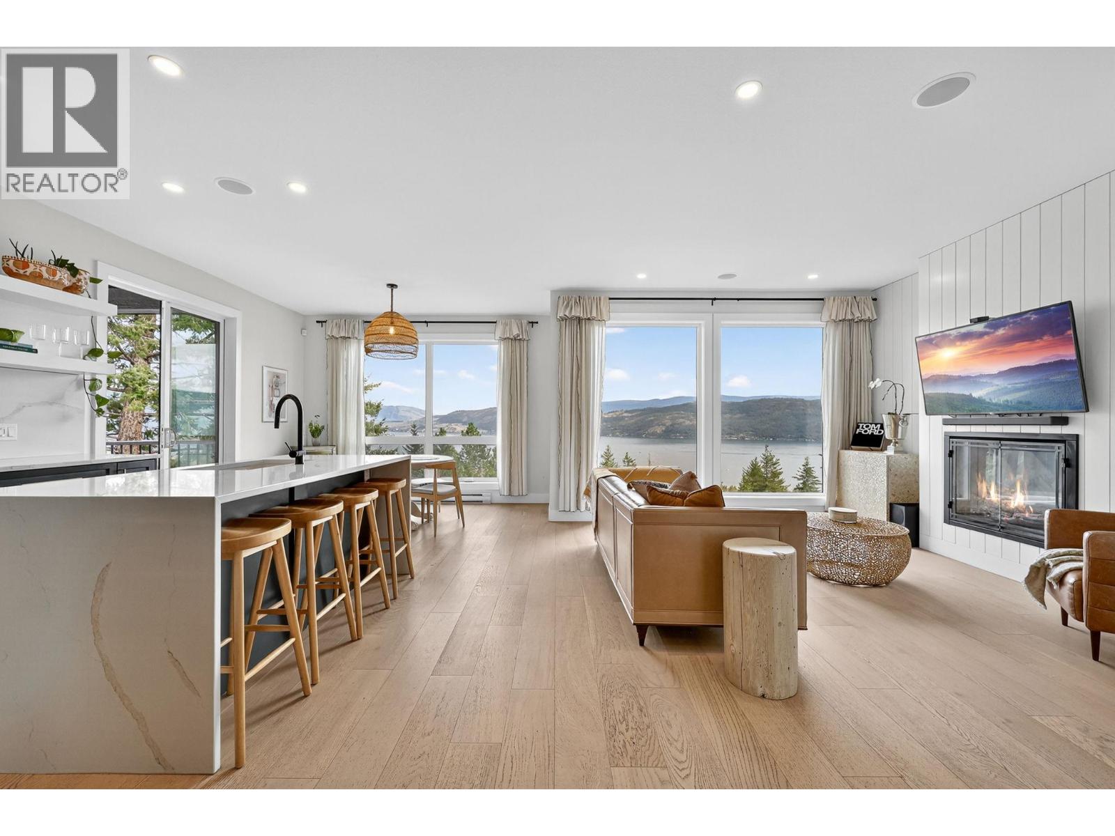 10 Valley Drive, Vernon