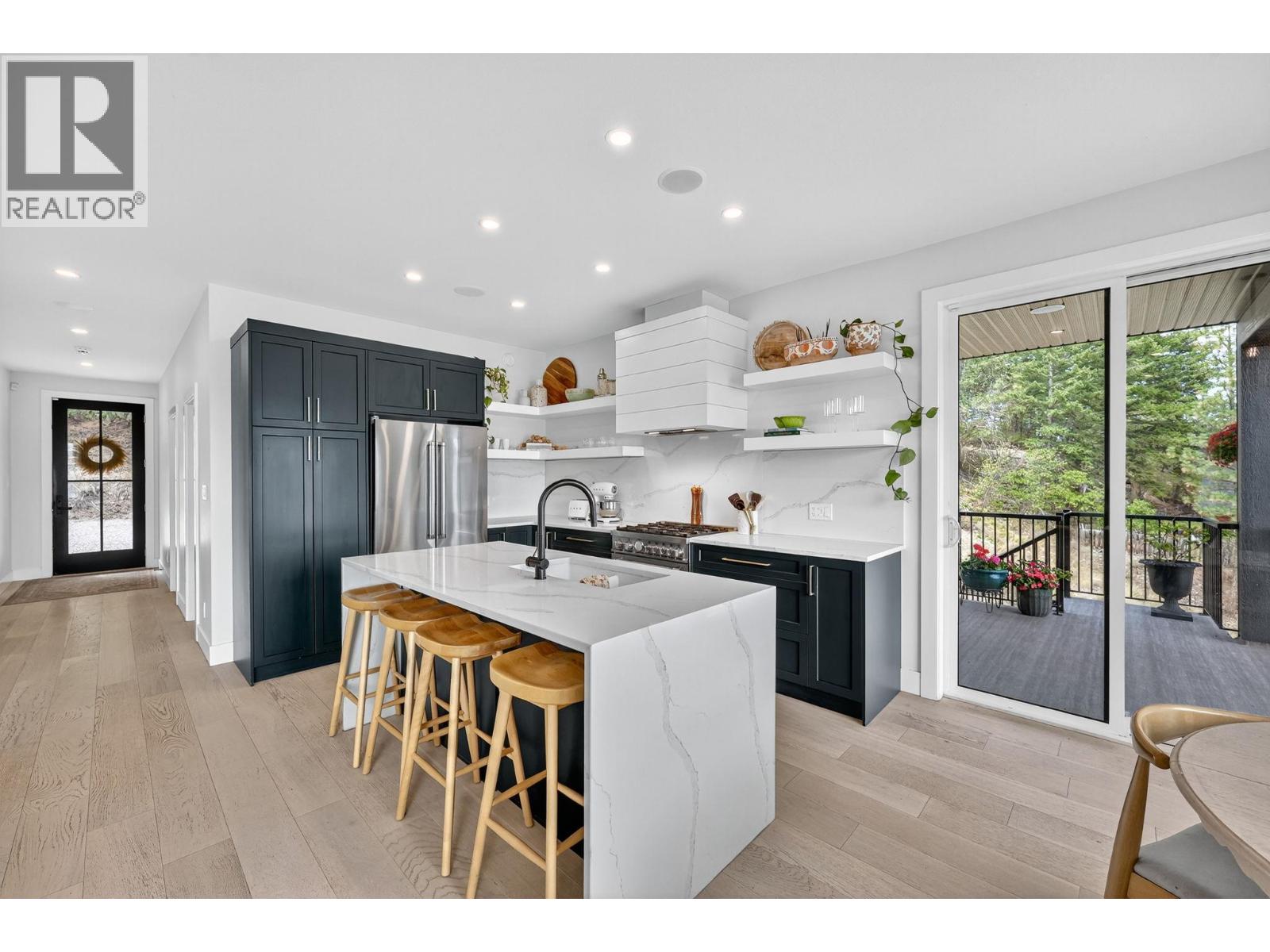 10 Valley Drive, Vernon