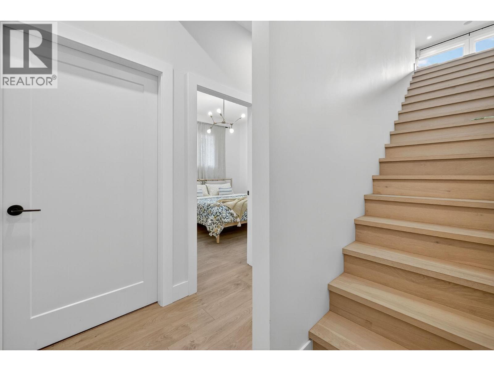 10 Valley Drive, Vernon