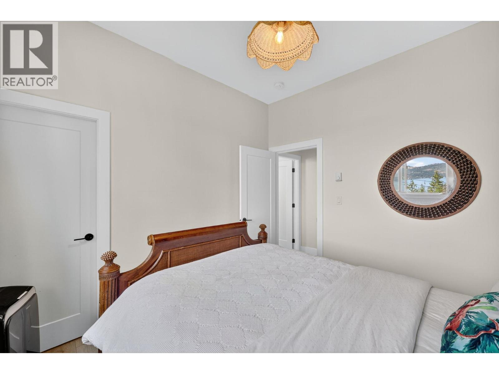 10 Valley Drive, Vernon