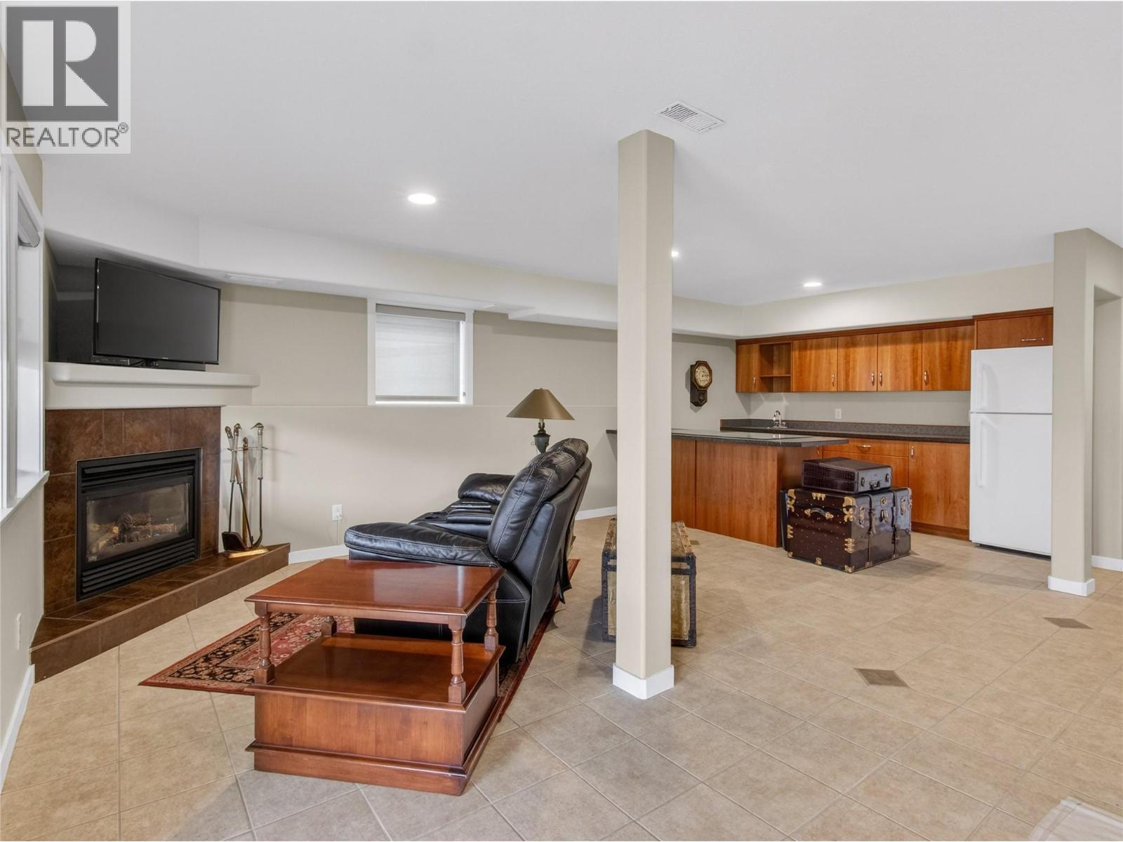 4005 Lobelia Drive, Osoyoos