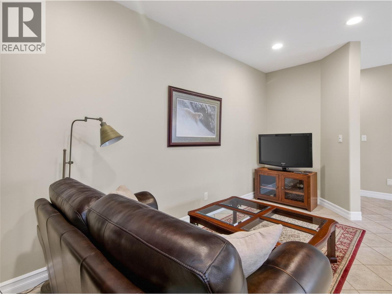 4005 Lobelia Drive, Osoyoos