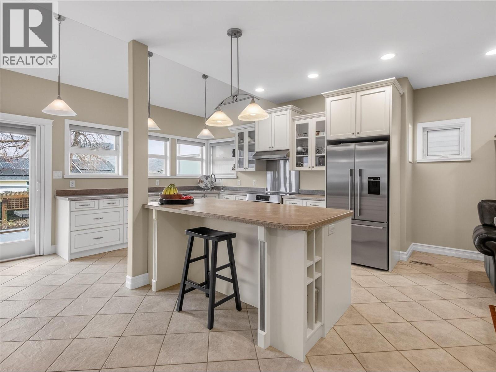 4005 Lobelia Drive, Osoyoos