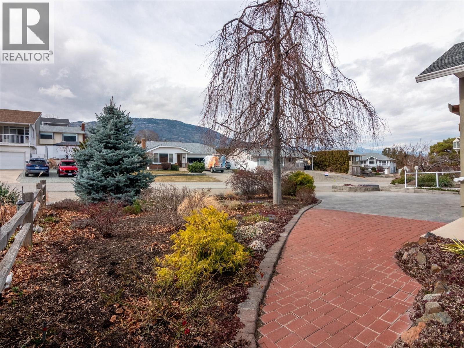 4005 Lobelia Drive, Osoyoos