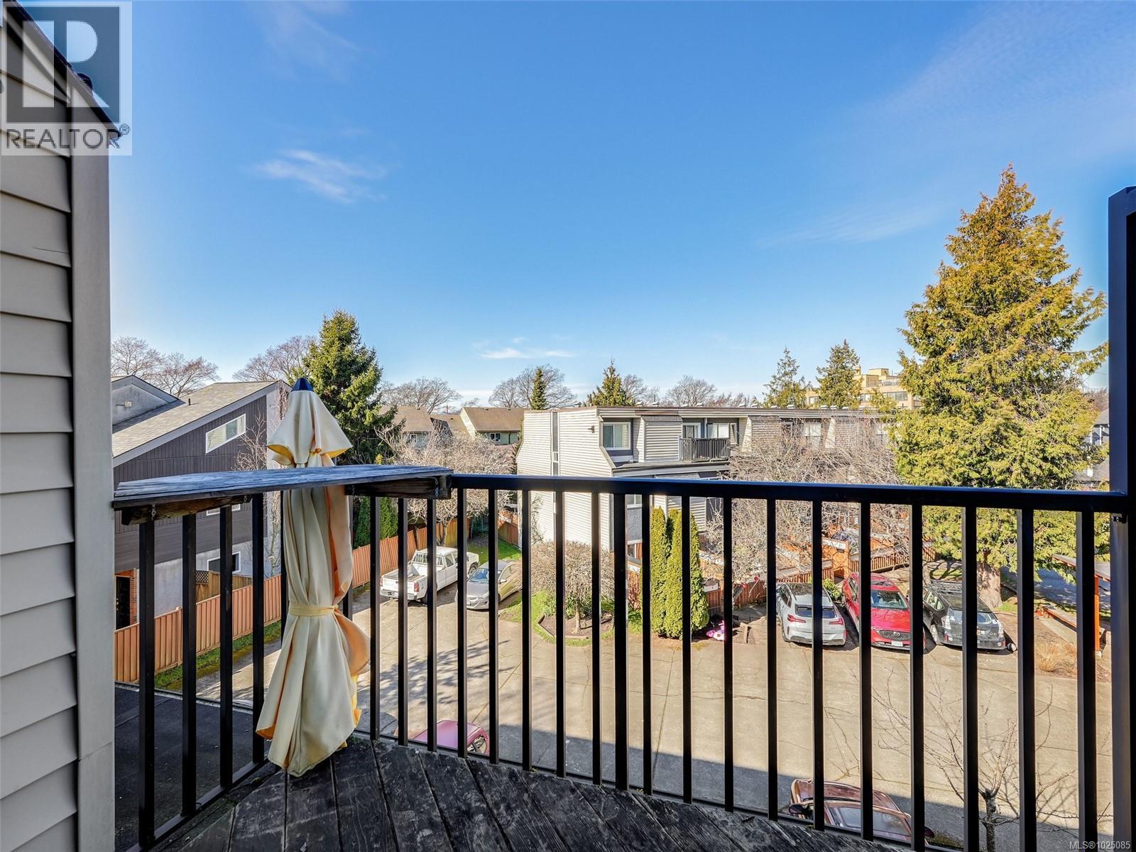 4 48 Montreal St, Victoria