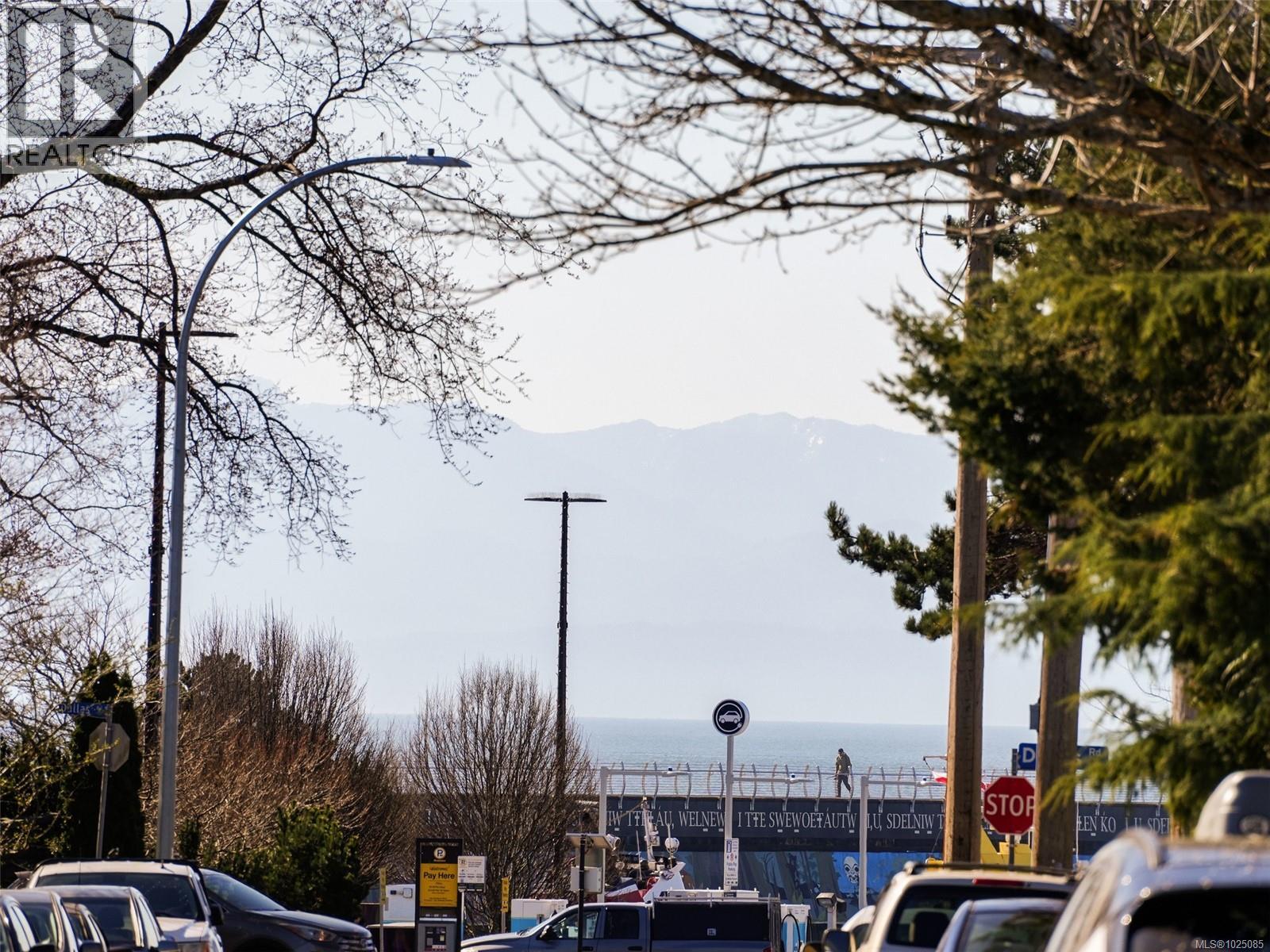 4 48 Montreal St, Victoria