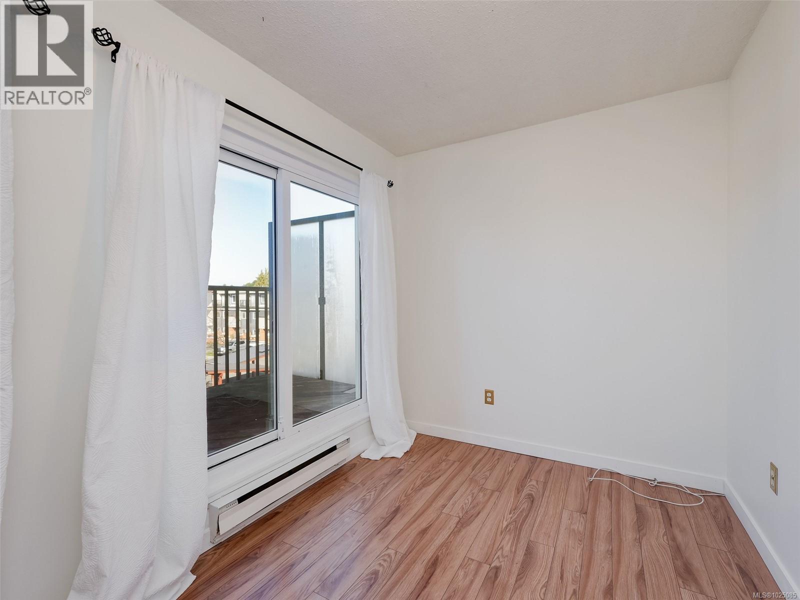 4 48 Montreal St, Victoria