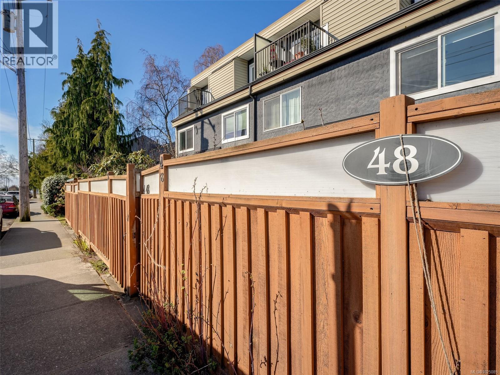 4 48 Montreal St, Victoria