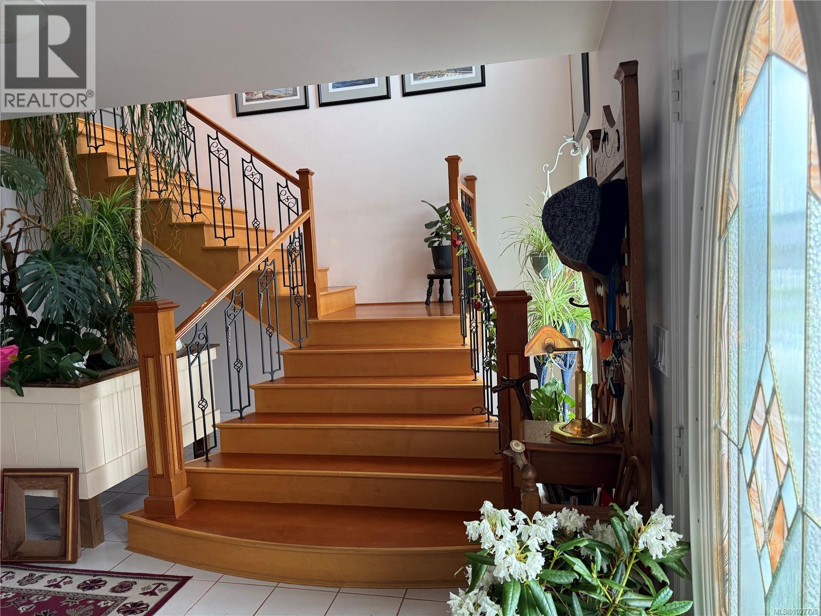 7640 Eagle Cres W - 3