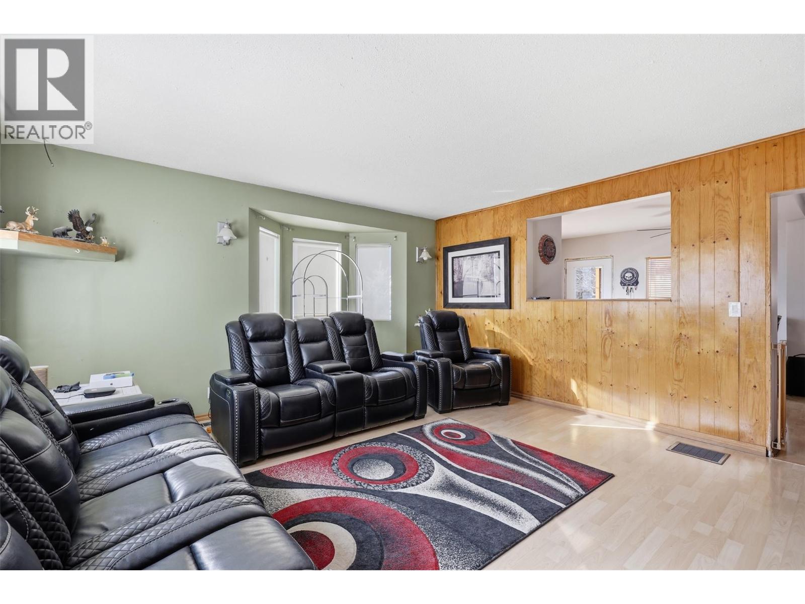 4885 Kamloops Vernon Highway, Westwold