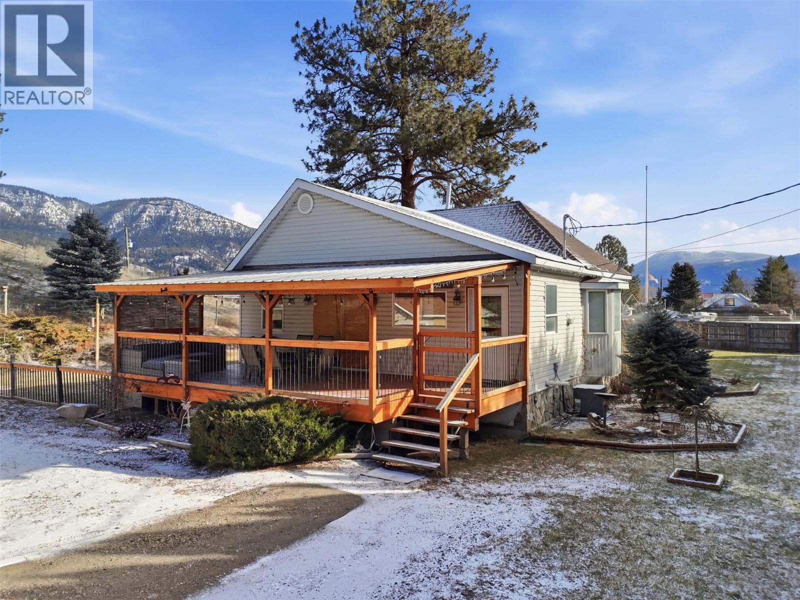 4885 Kamloops Vernon Highway, Westwold