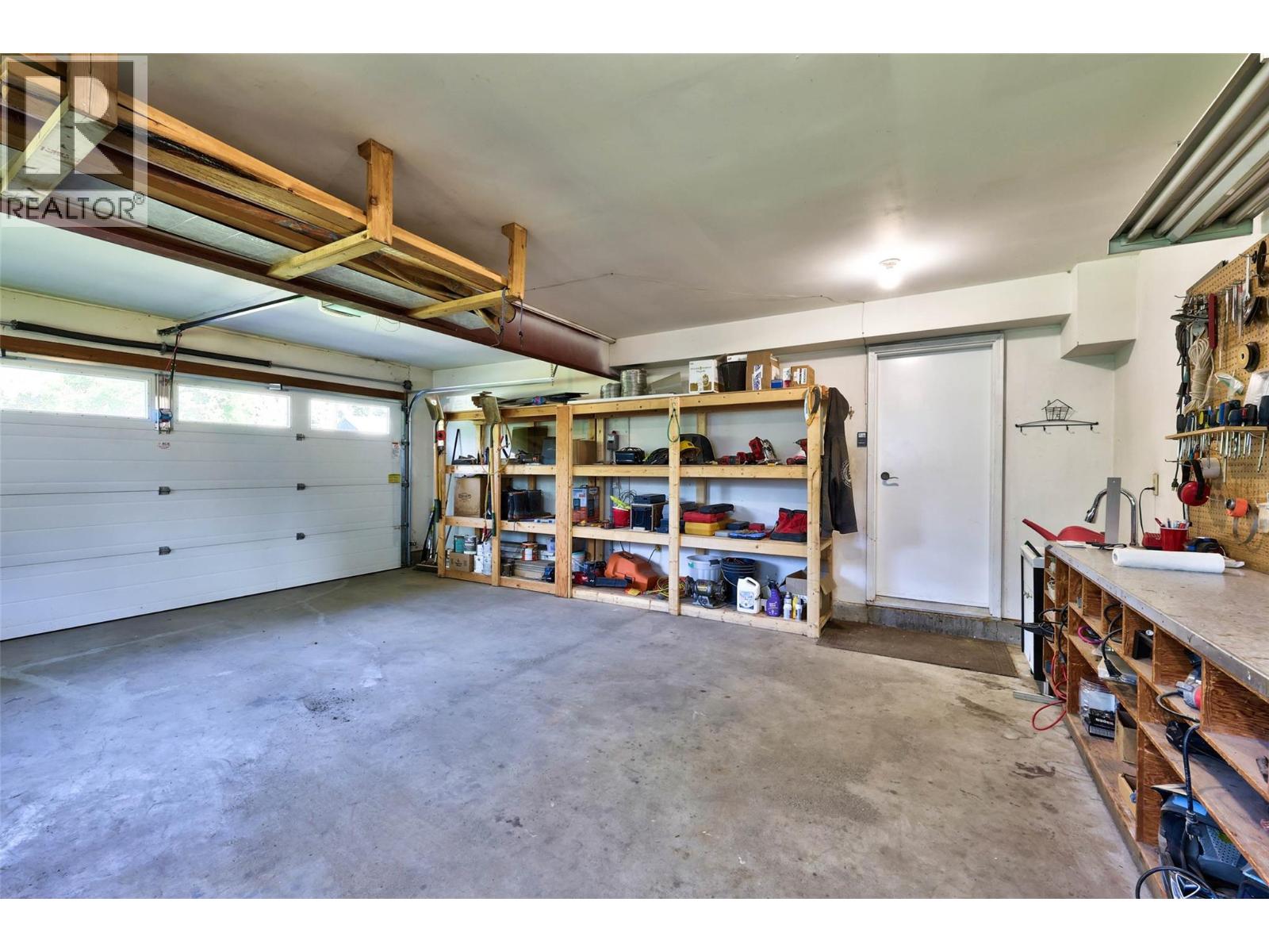 4061 DAVIE Road, Kamloops