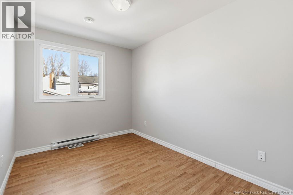 35 Nowlan Street - 26