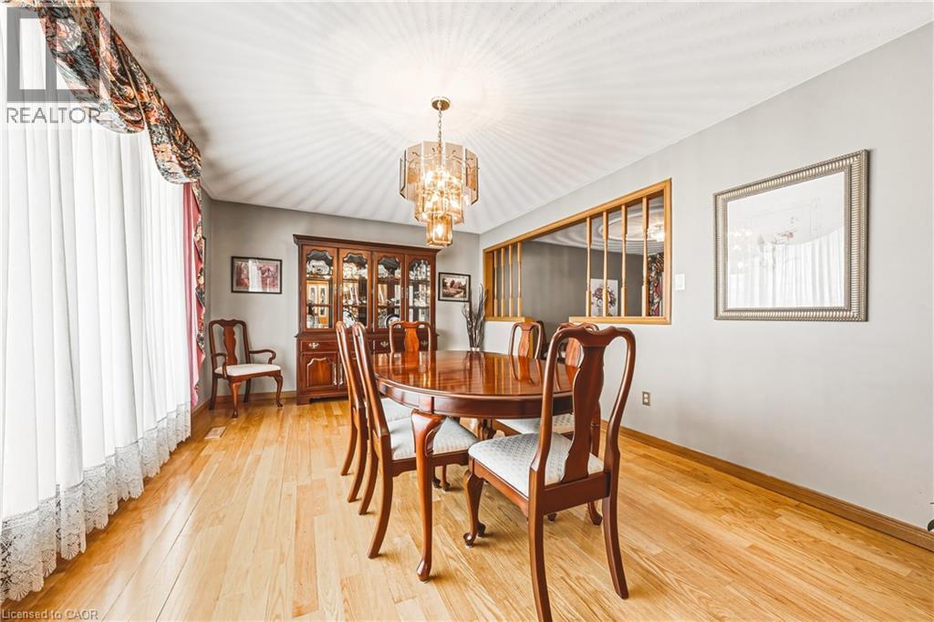 53 GLOVER Road - 11