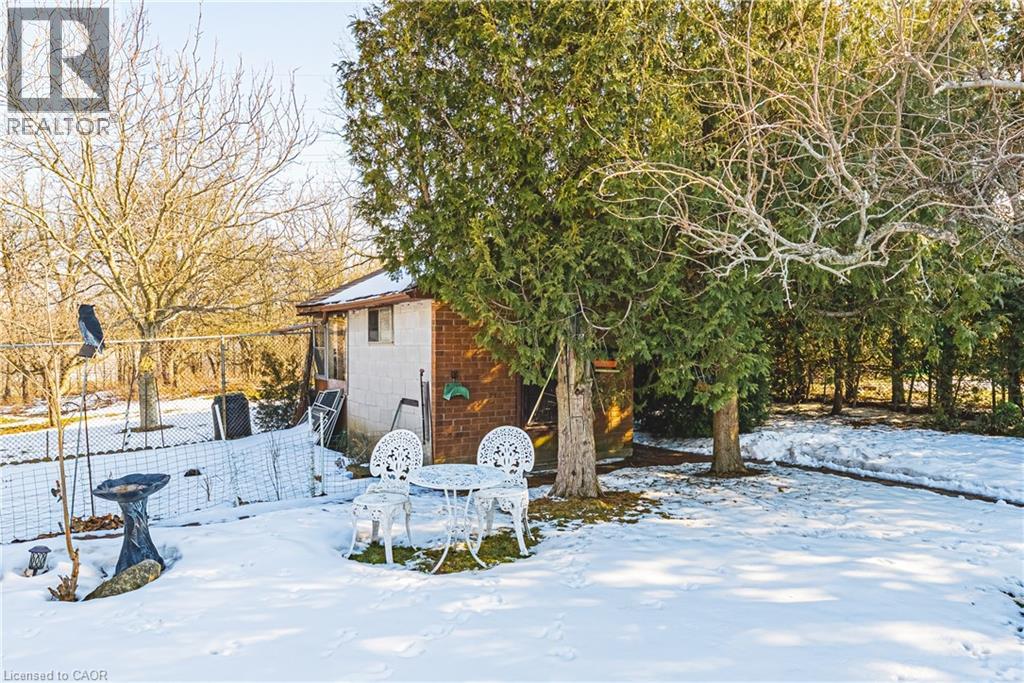 53 GLOVER Road - 45