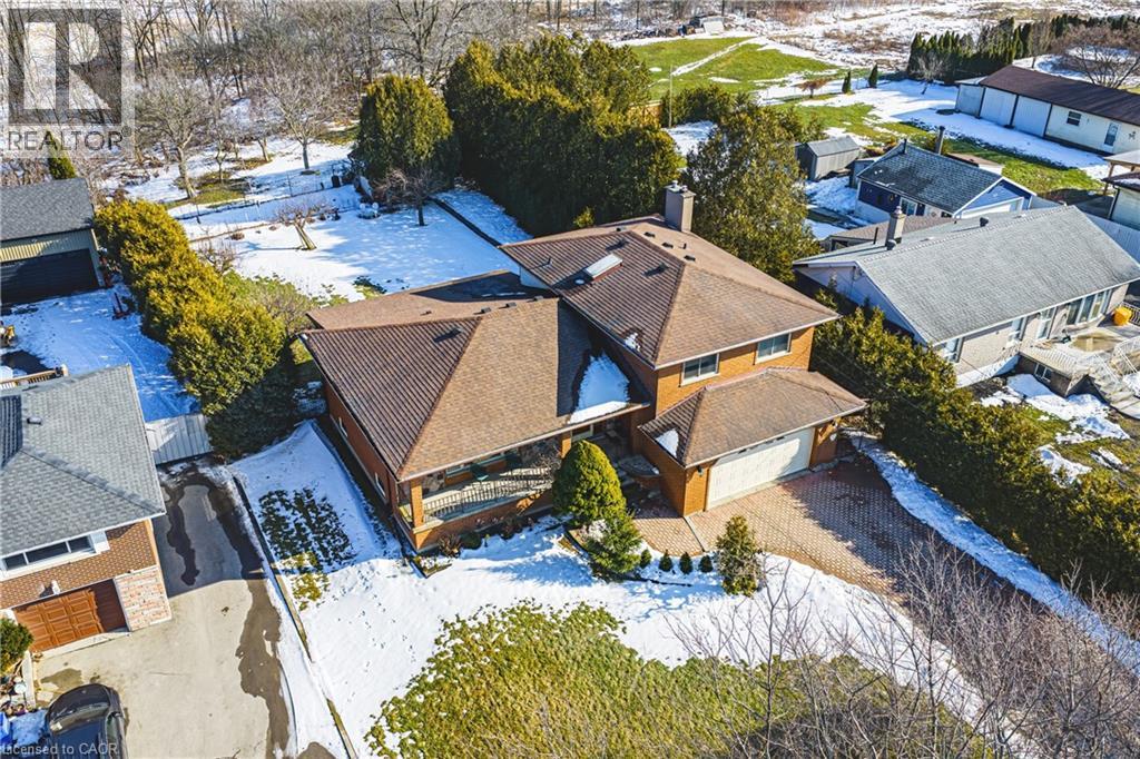 53 GLOVER Road - 47