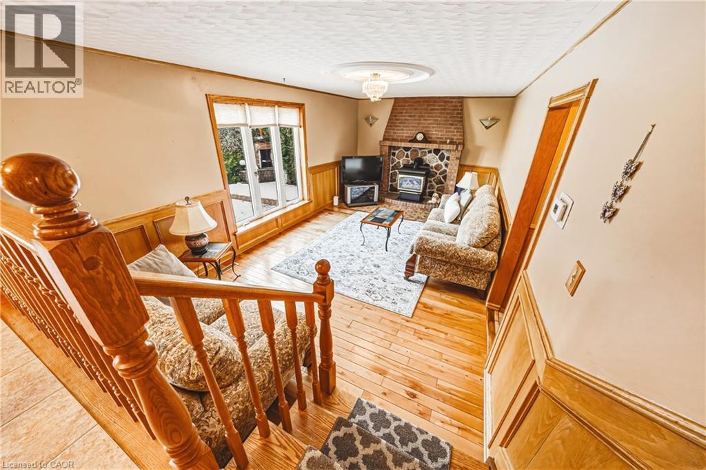 53 GLOVER Road - 23