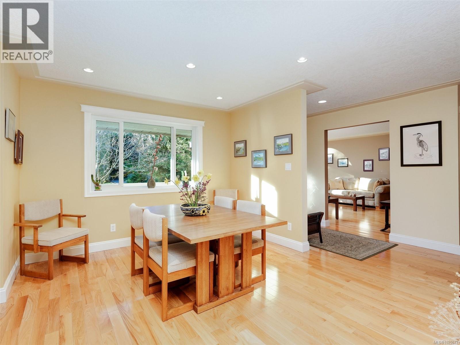 #E 3888 DUKE RD W - 6