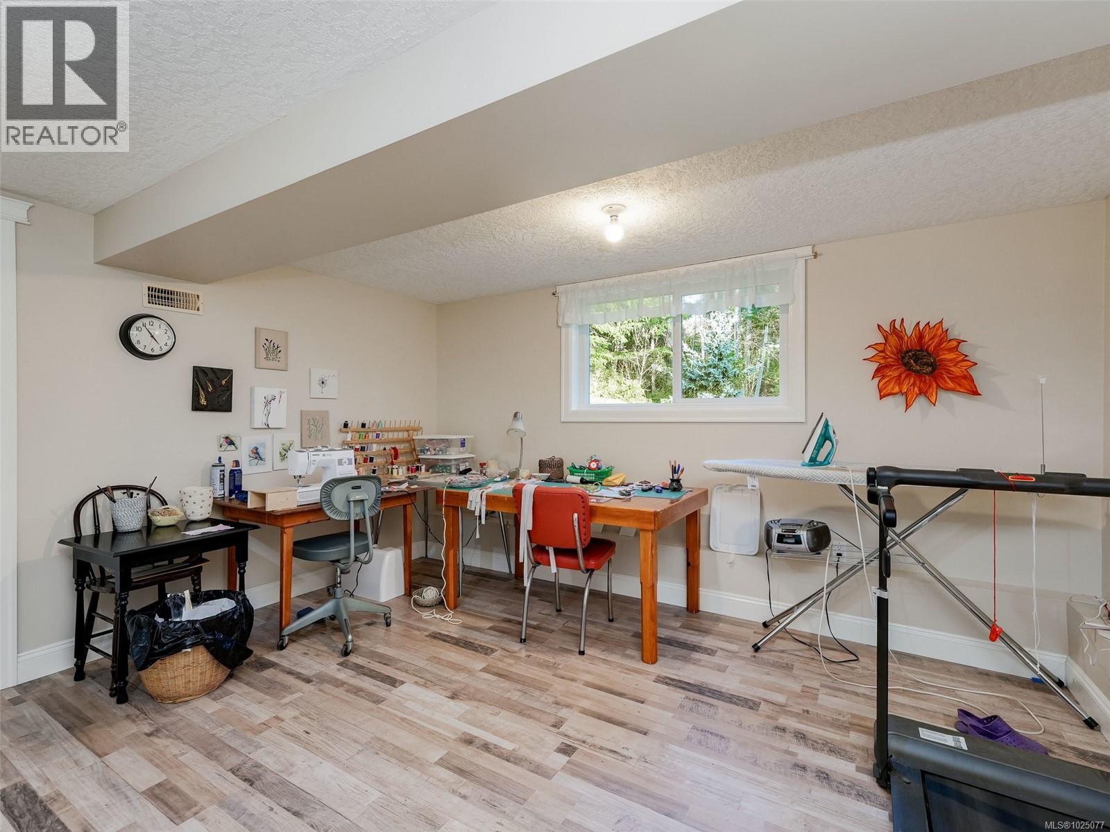 #E 3888 DUKE RD W - 20