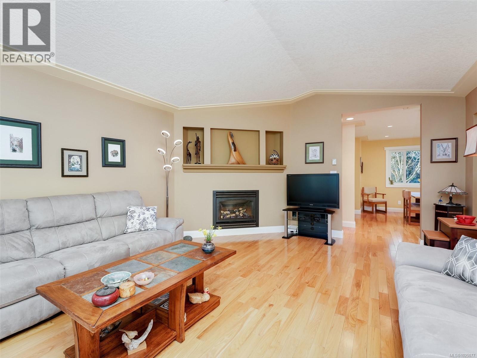 #E 3888 DUKE RD W - 10