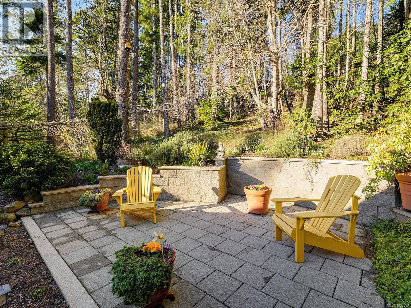 #E 3888 DUKE RD W - 23