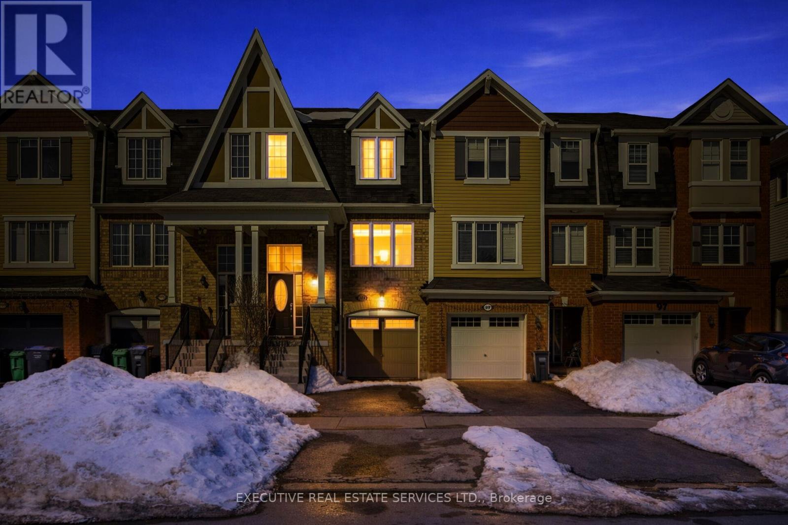 101 MCCLEAVE CRESCENT