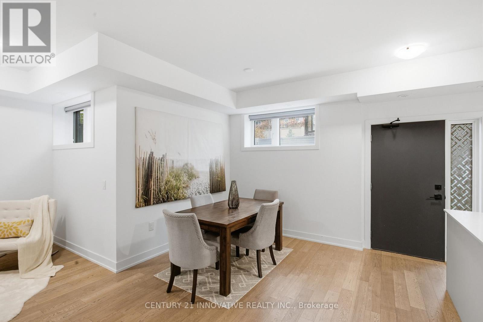 #104 1115 DOUGLAS MCCURDY COMMON STREET - 9