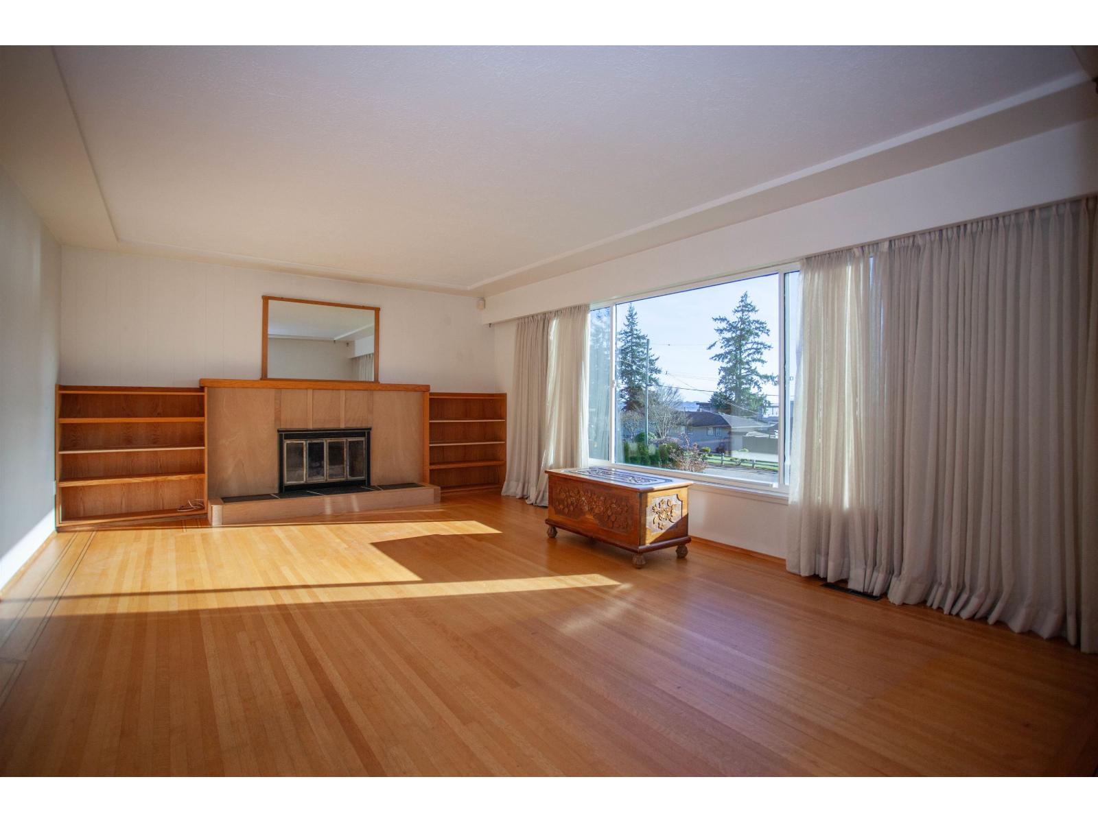 14451 MANN PARK CRESCENT, White Rock