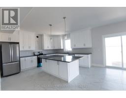 Primary Bedroom - 150 Tuscany Trail, Chatham Kent, ON N7M0R9 Photo 10