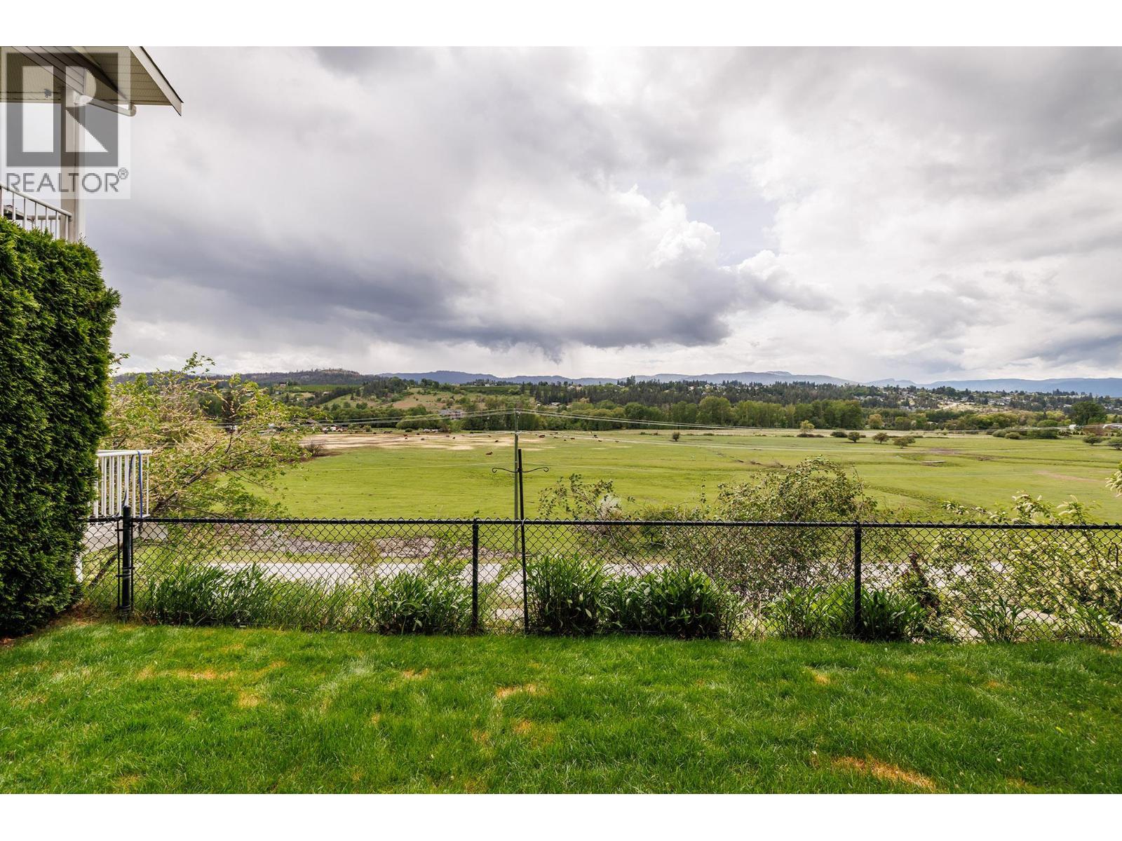 10742 Quail Road, Lake Country