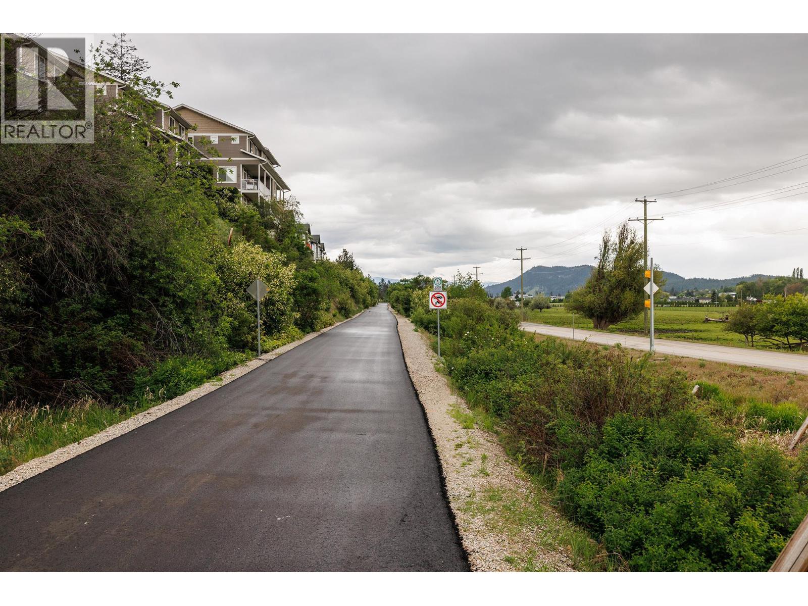 10742 Quail Road, Lake Country