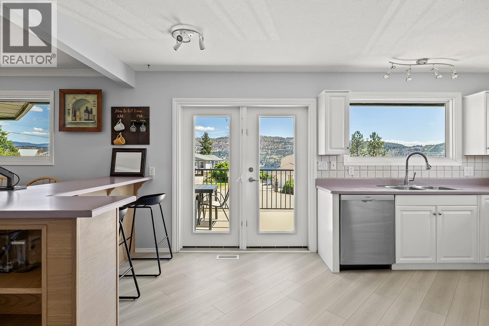 145 Heldon Court, Kelowna