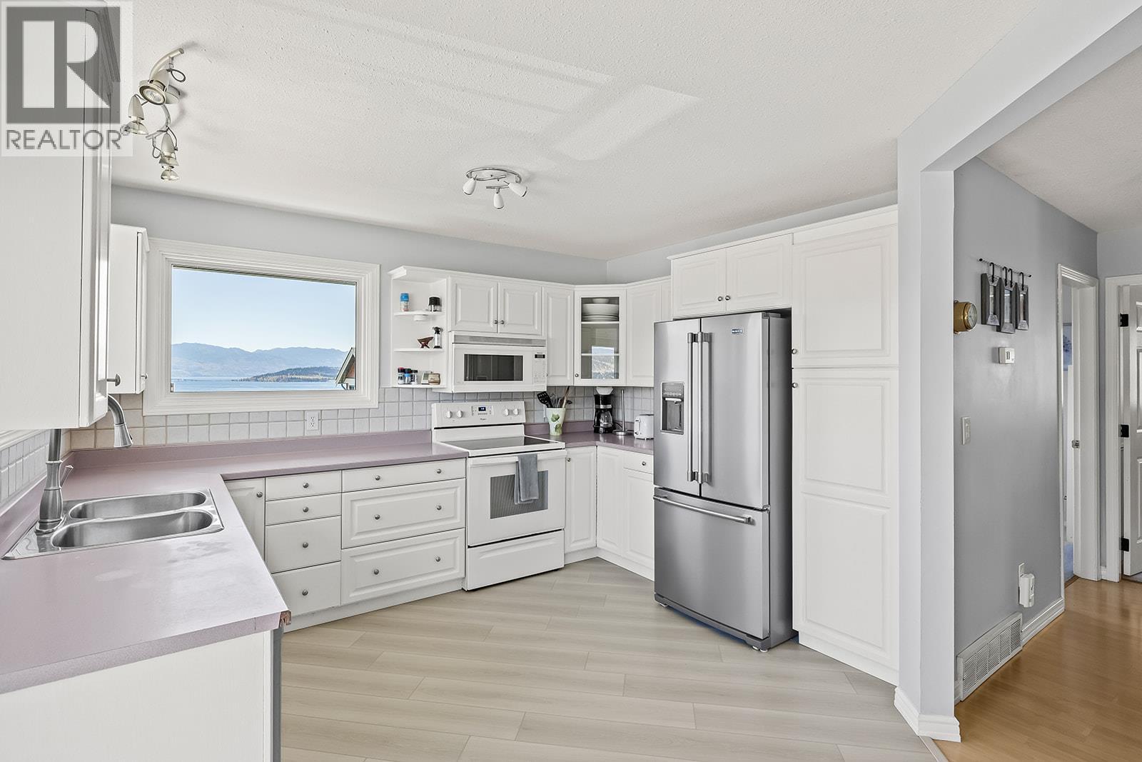 145 Heldon Court, Kelowna