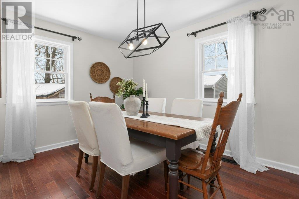 Property 12 of 45 of 31 Guysborough Avenue