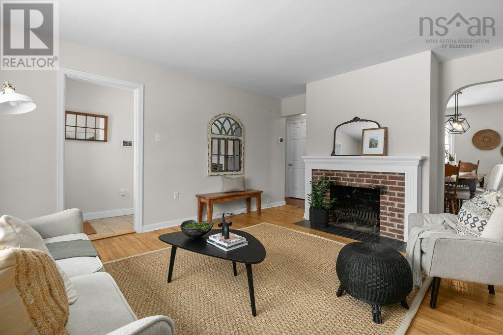 Property 10 of 45 of 31 Guysborough Avenue